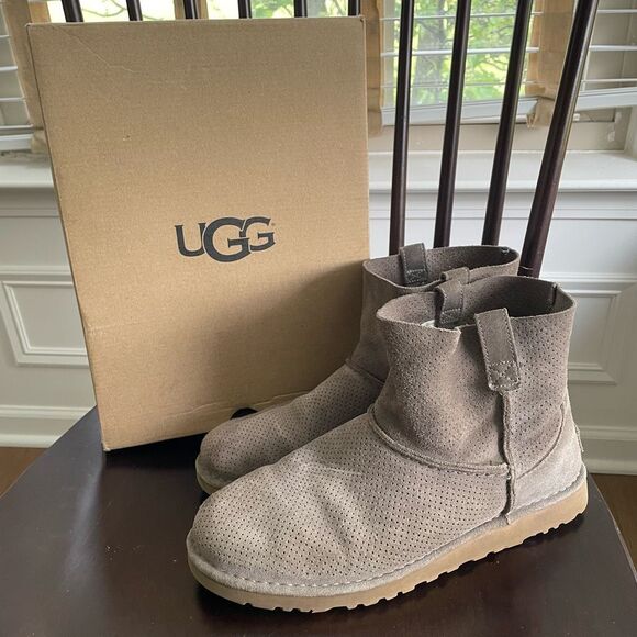 Ugg Women's Classic Unlined Mini Perf Boots Mole Taupe 10 - Picture 2 of 15
